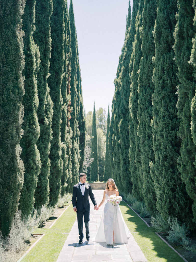 bride and groom at Greystone Mansion wedding